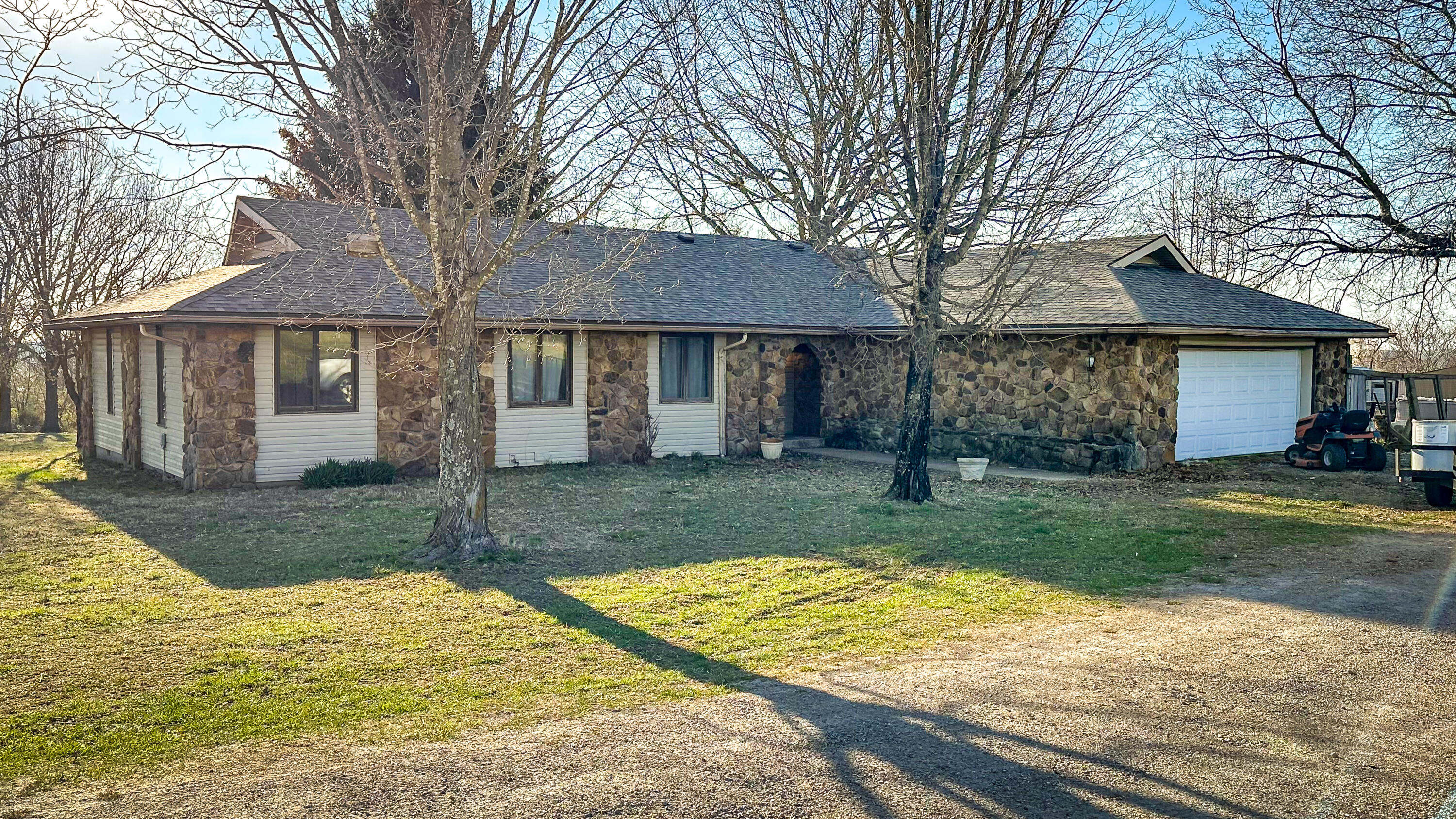 Hartville Real Estate Listings Main Image