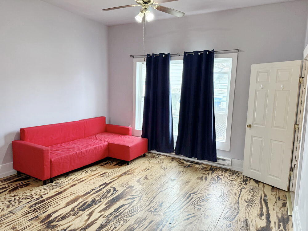 814 South Cedar Street Property Photo 4