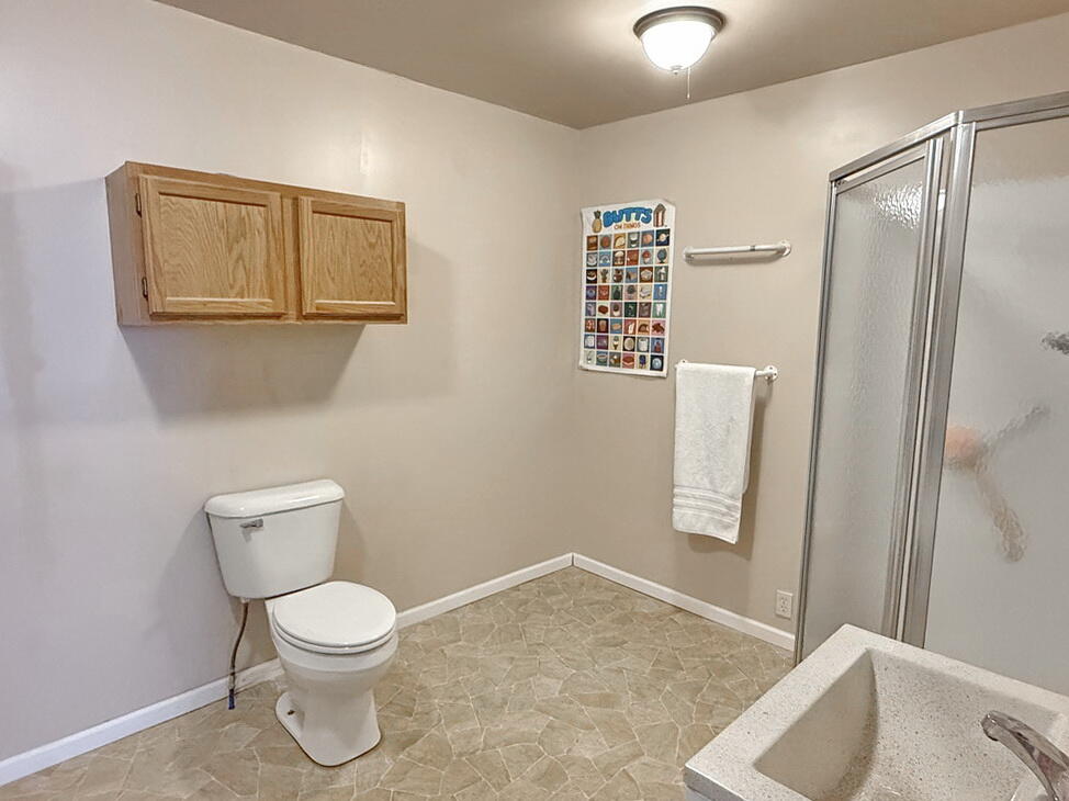 814 South Cedar Street Property Photo 10