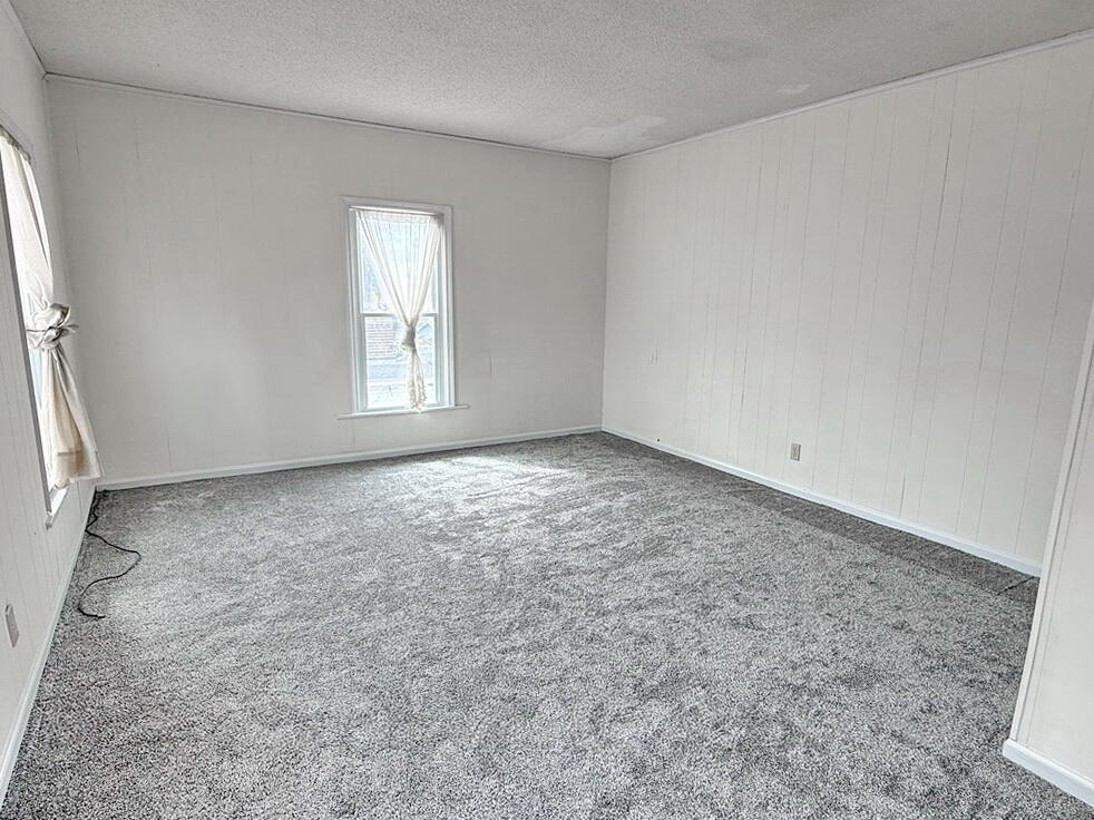814 South Cedar Street Property Photo 15
