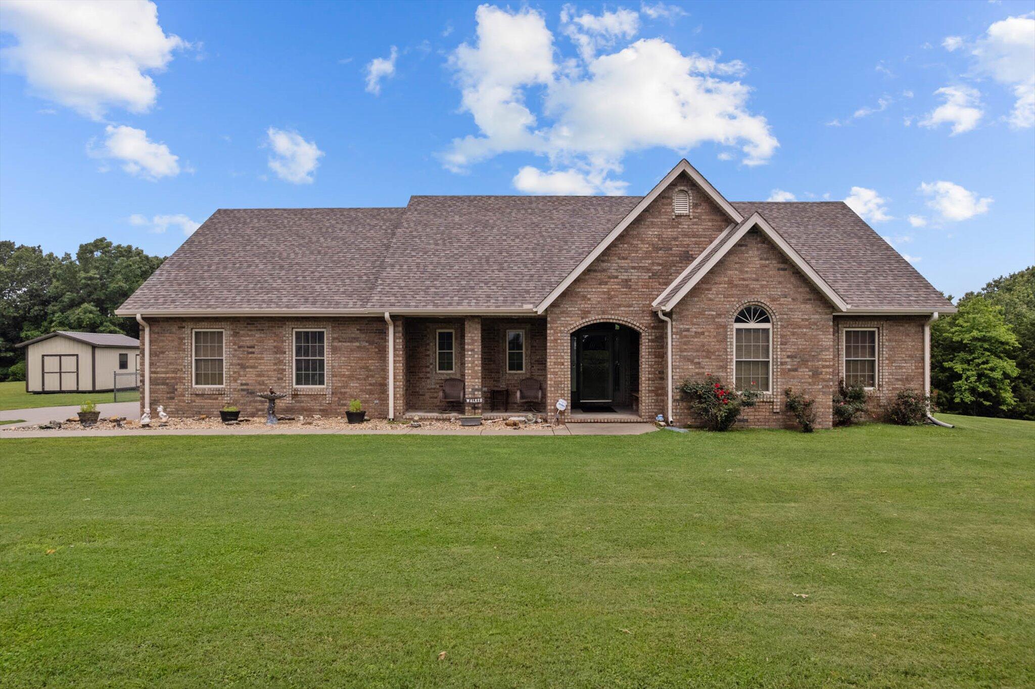 5651 State Highway 125 South Property Photo 1