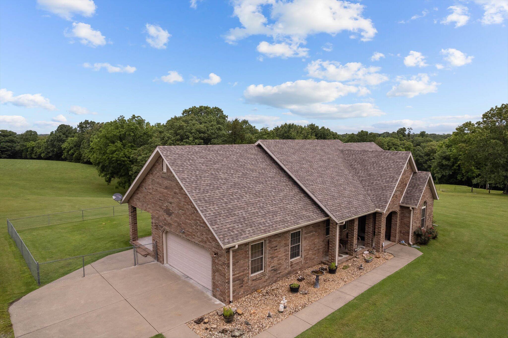 5651 State Highway 125 South Property Photo 3