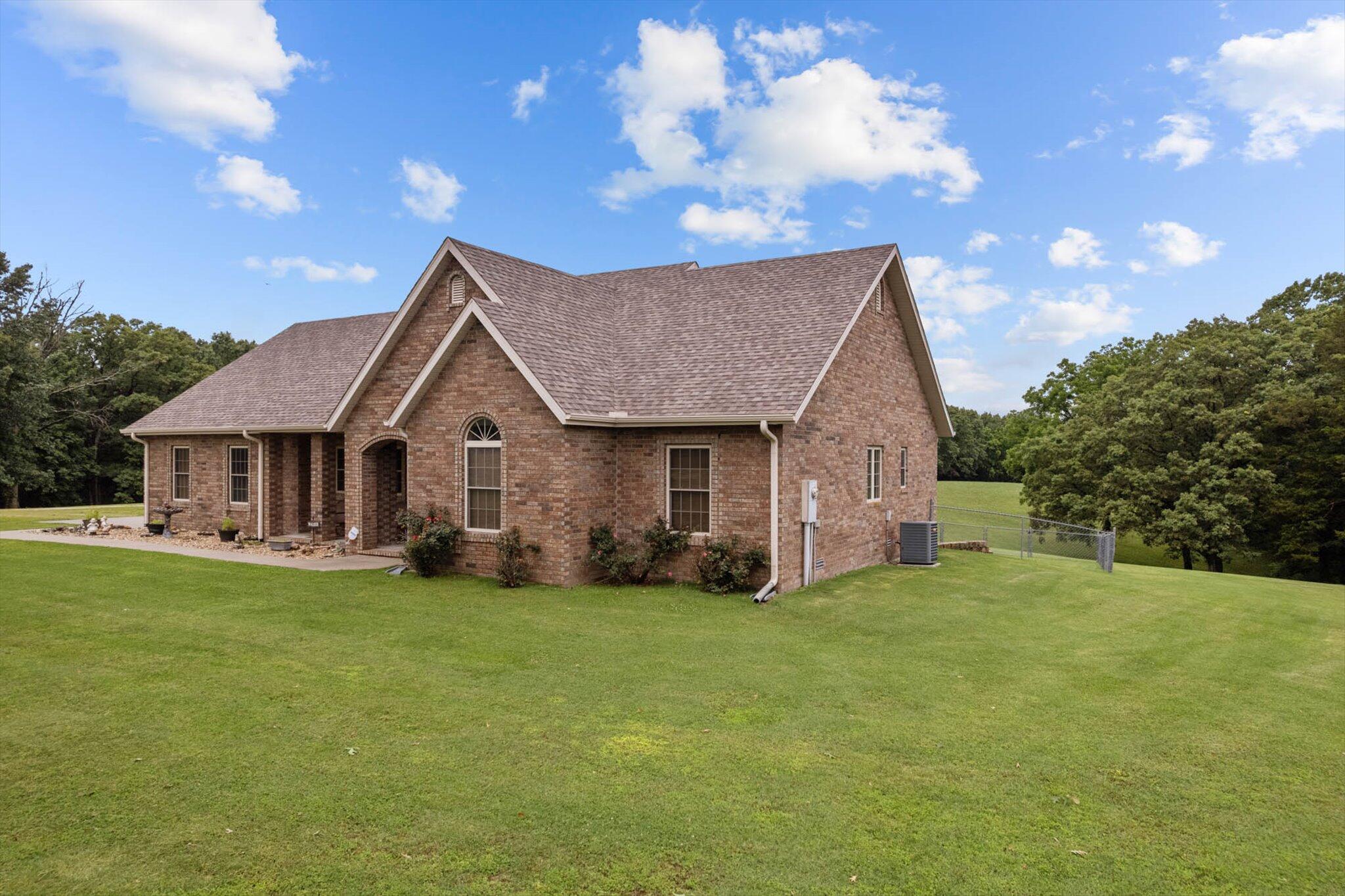 5651 State Highway 125 South Property Photo 5