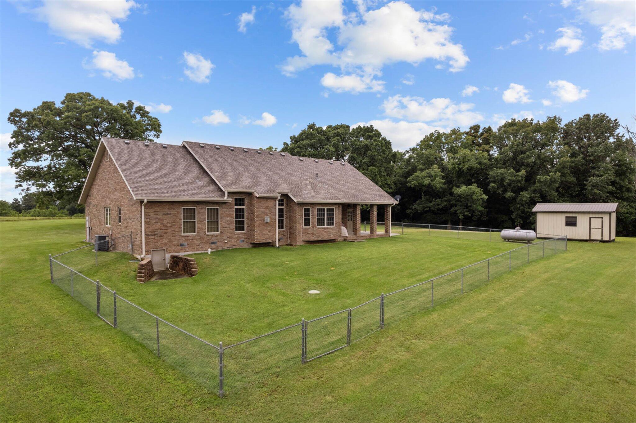 5651 State Highway 125 South Property Photo 6