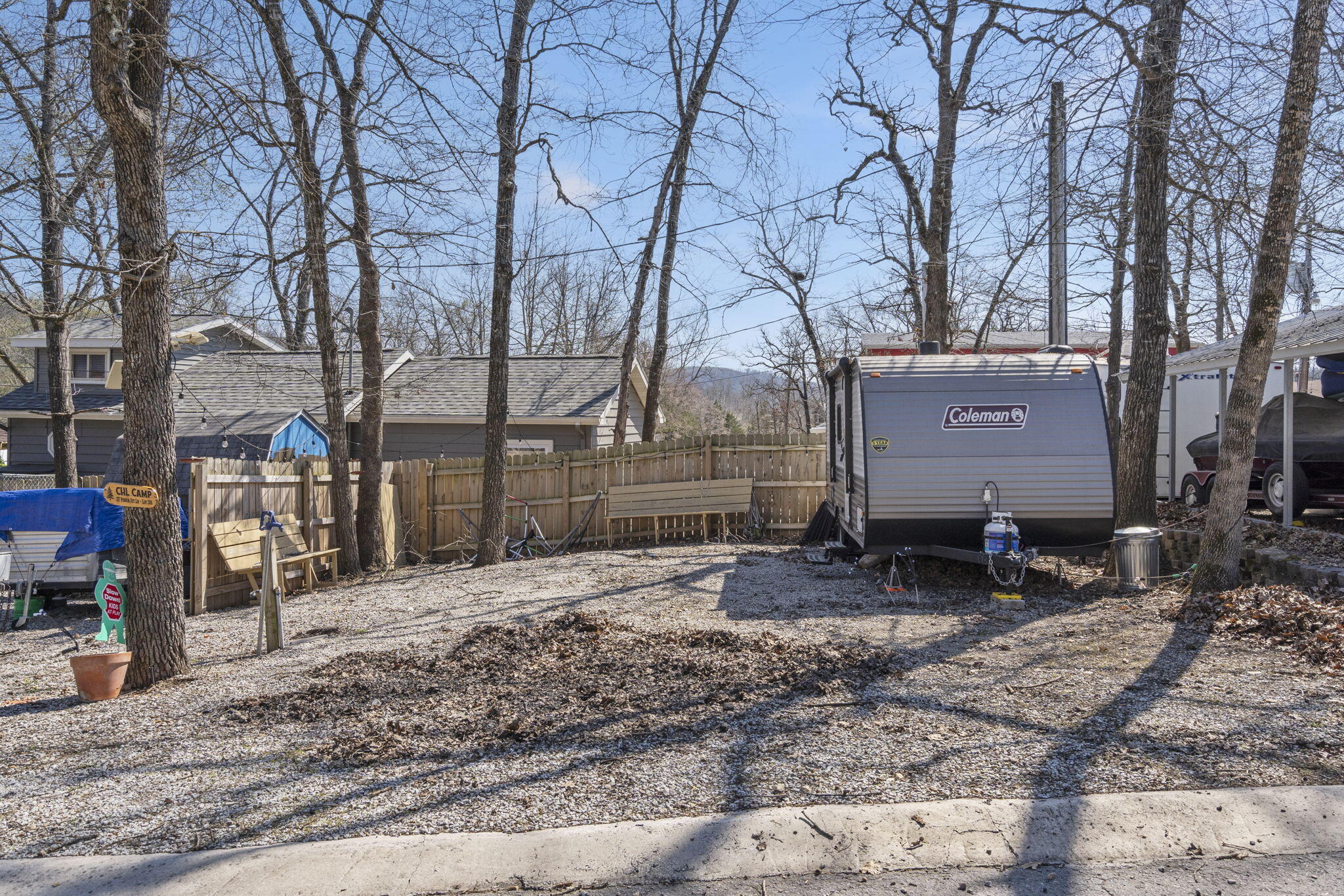 117 Poison Ivy Lane Property Photo 3