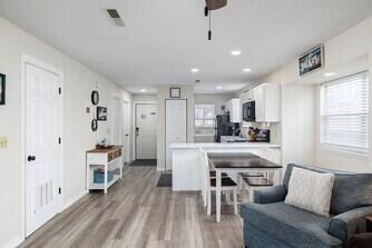 17 Goldfinch Road Property Photo