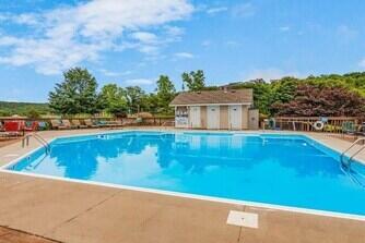 17 Goldfinch Road Property Photo 16