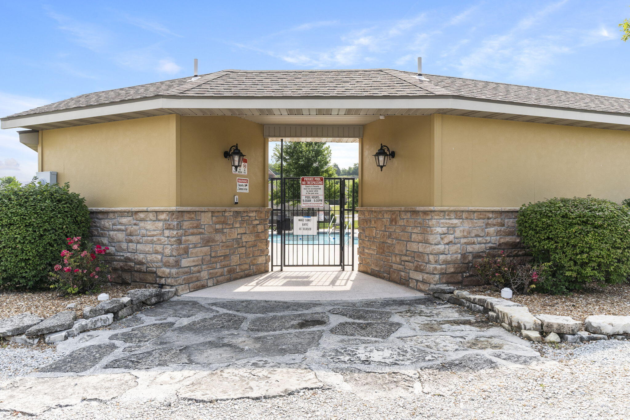 122 E. Tuscany Ct Property Photo 46