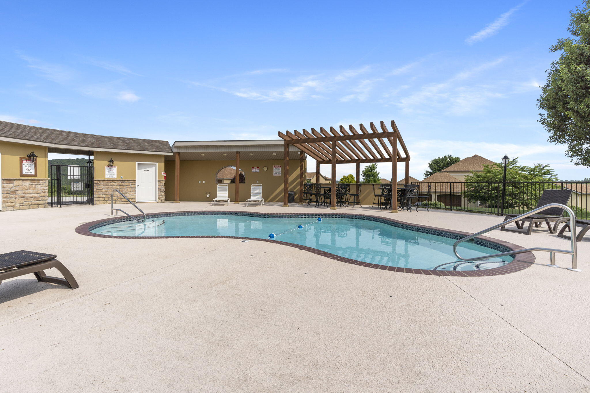 122 E. Tuscany Ct Property Photo 52