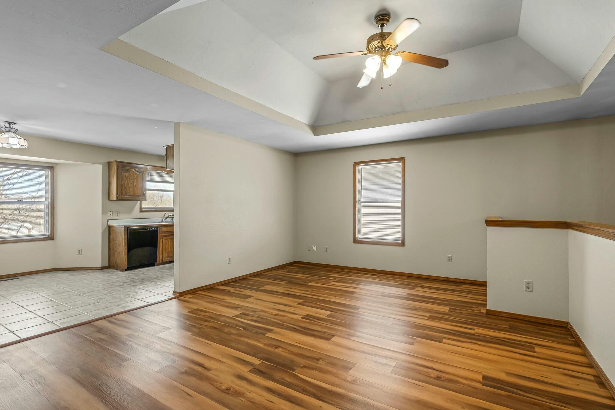 2639 North Fort Avenue Property Photo 5