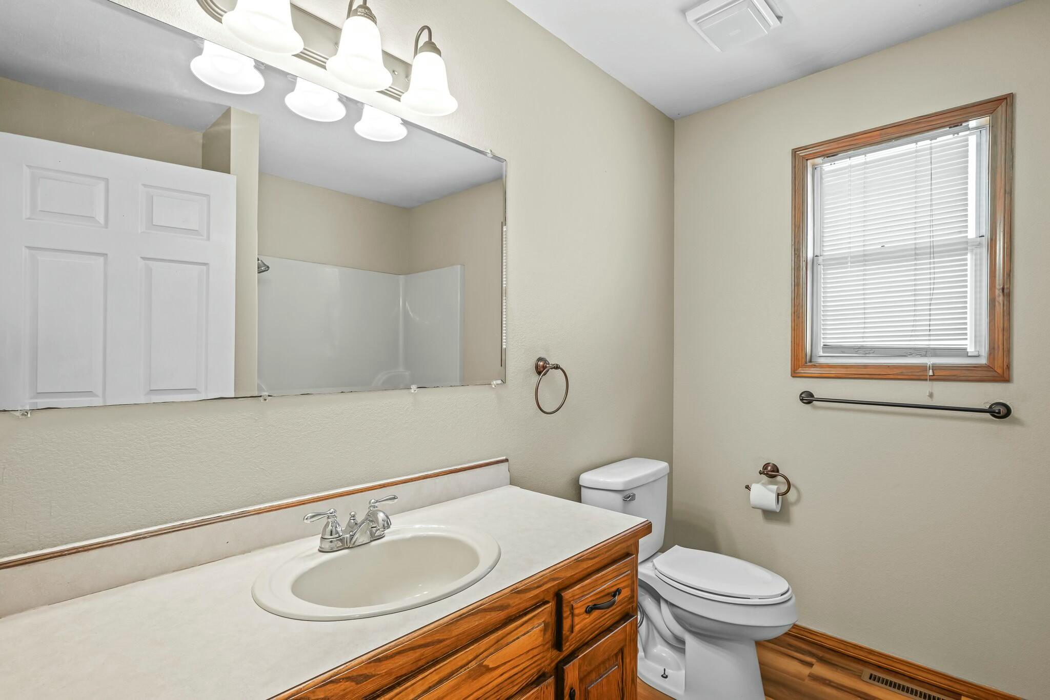 2639 North Fort Avenue Property Photo 12