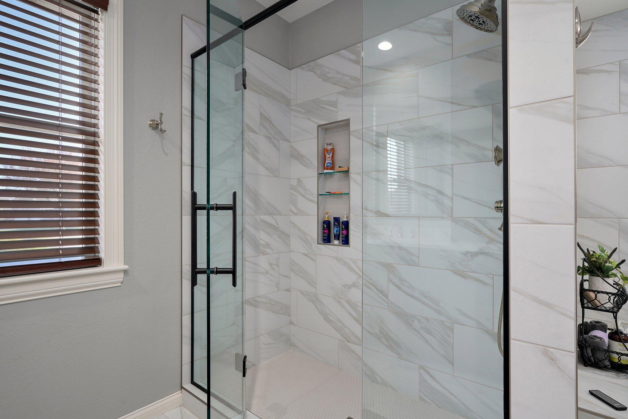 4210 Greenbriar Drive Property Photo 30
