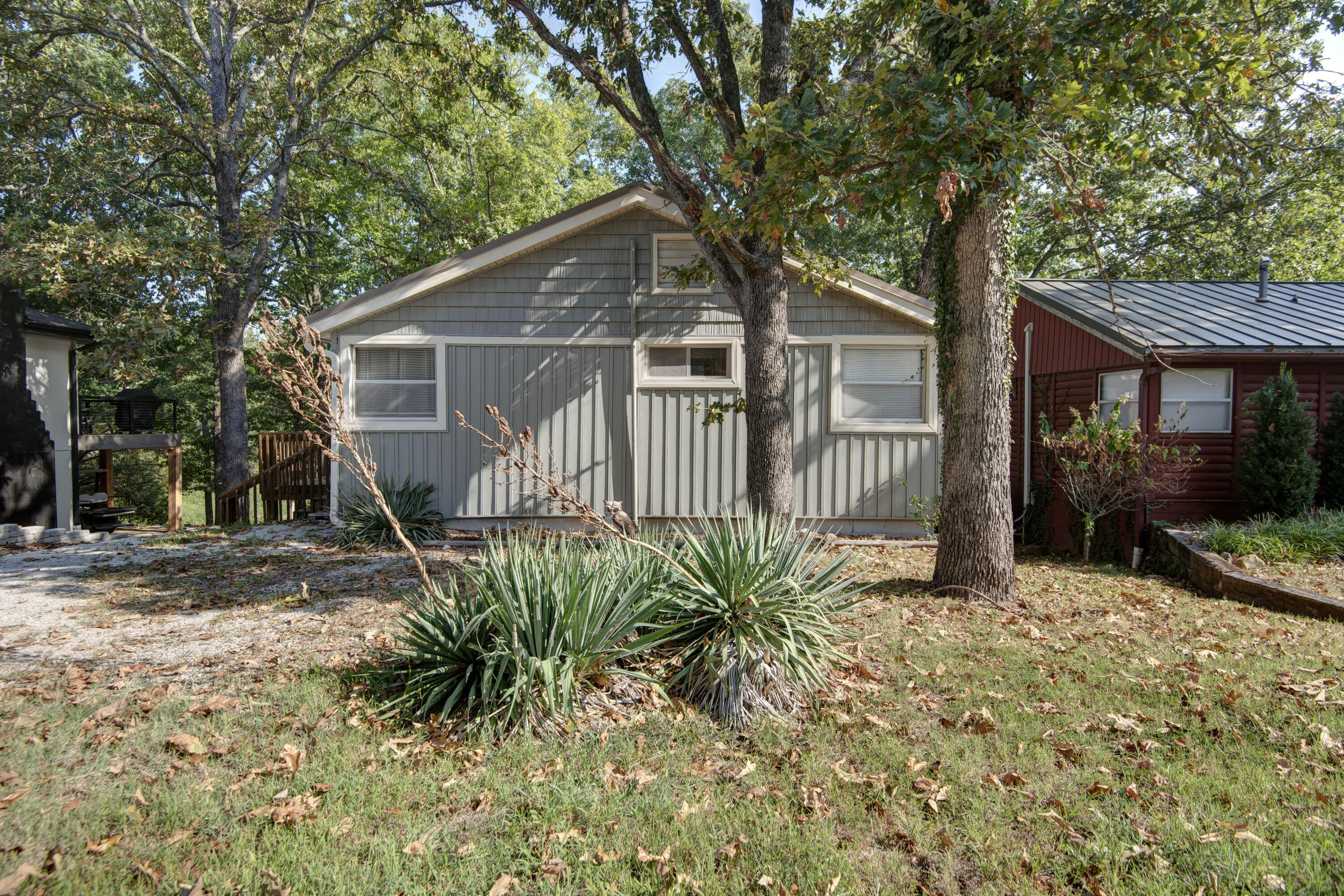 201 Laurel Lane Property Photo 9