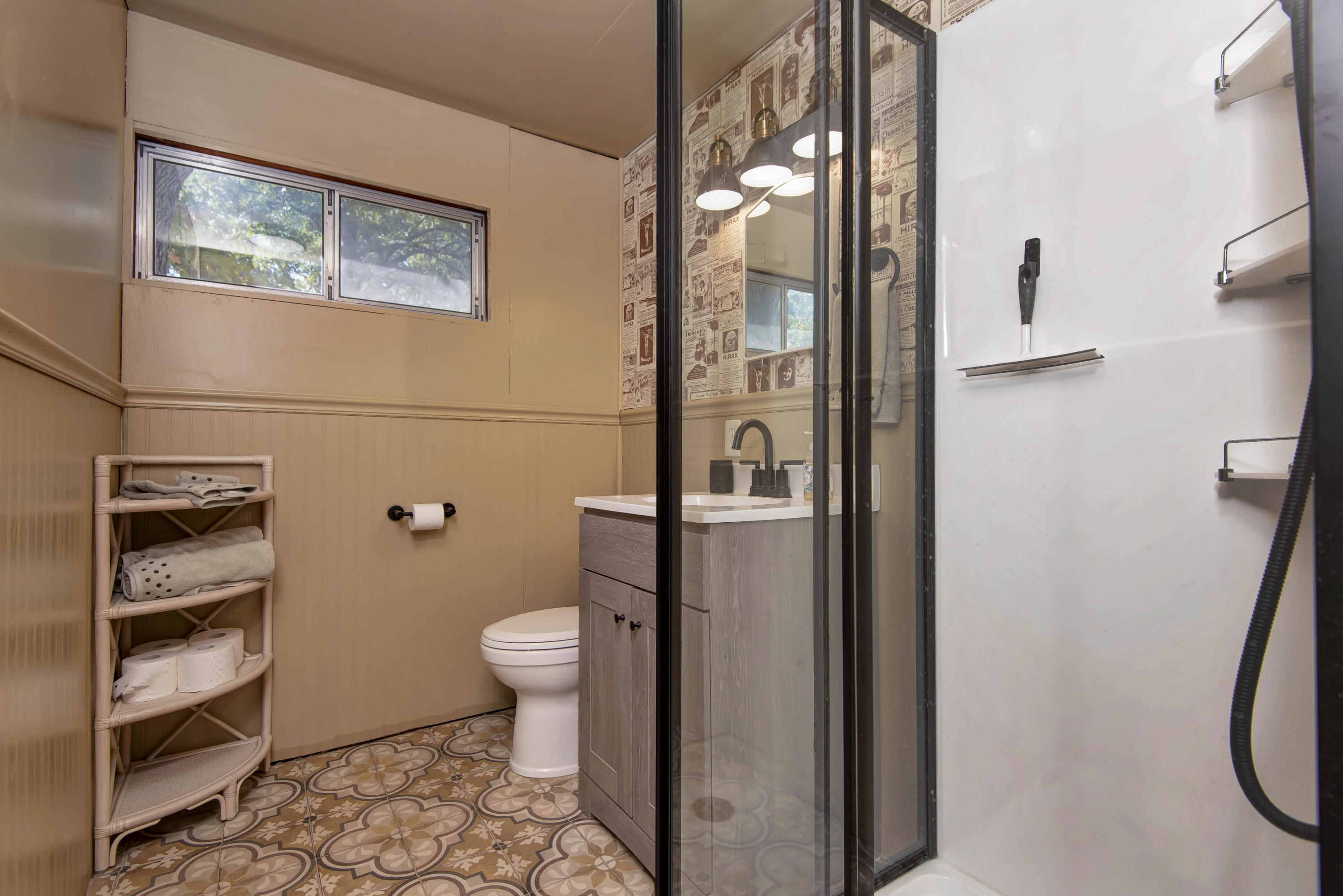 201 Laurel Lane Property Photo 19