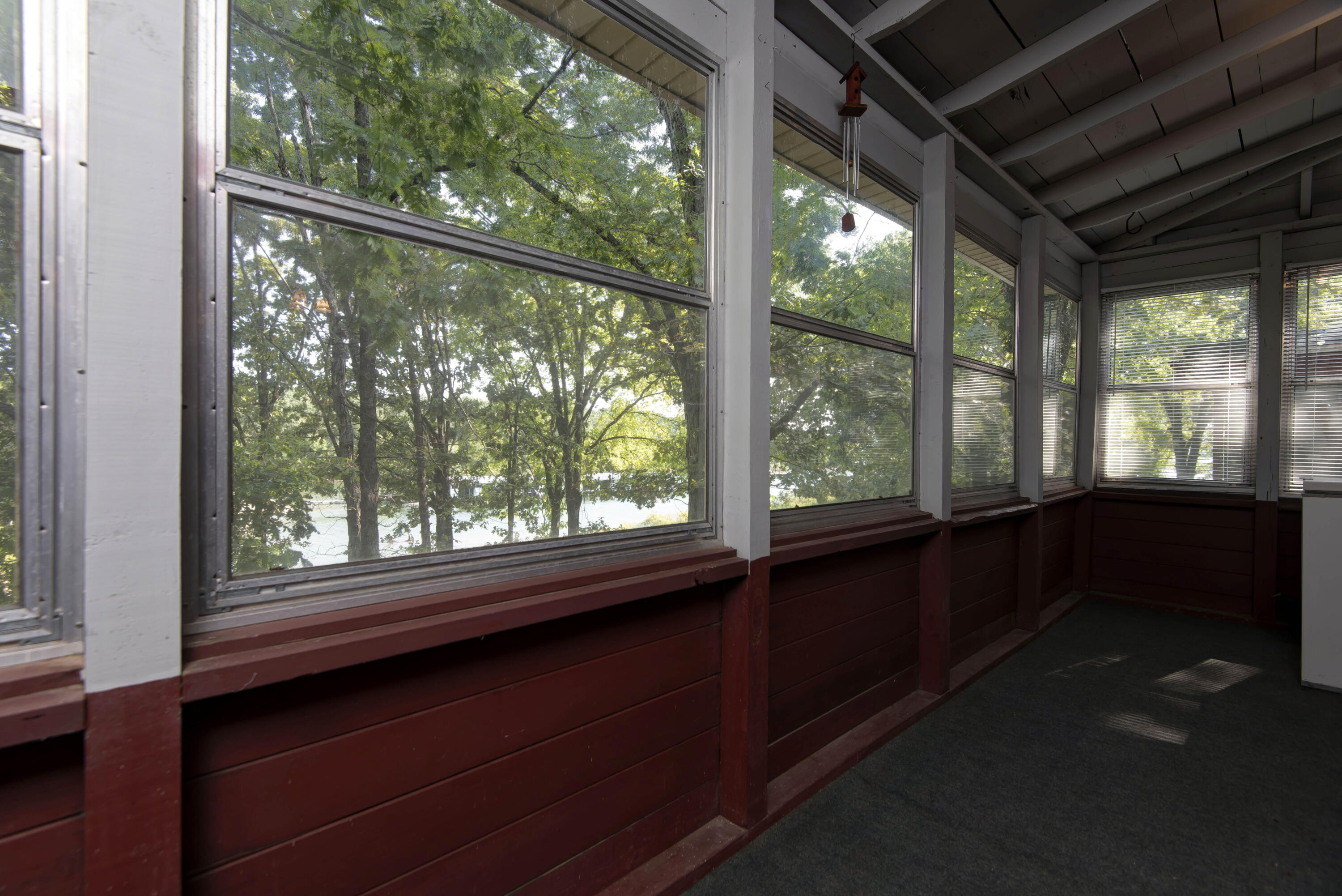 201 Laurel Lane Property Photo 24