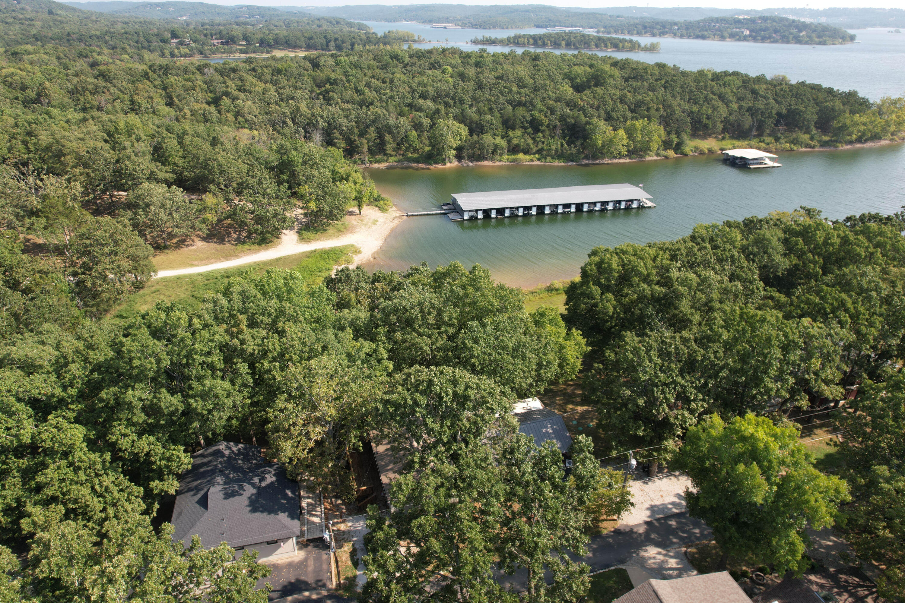 201 Laurel Lane Property Photo 26