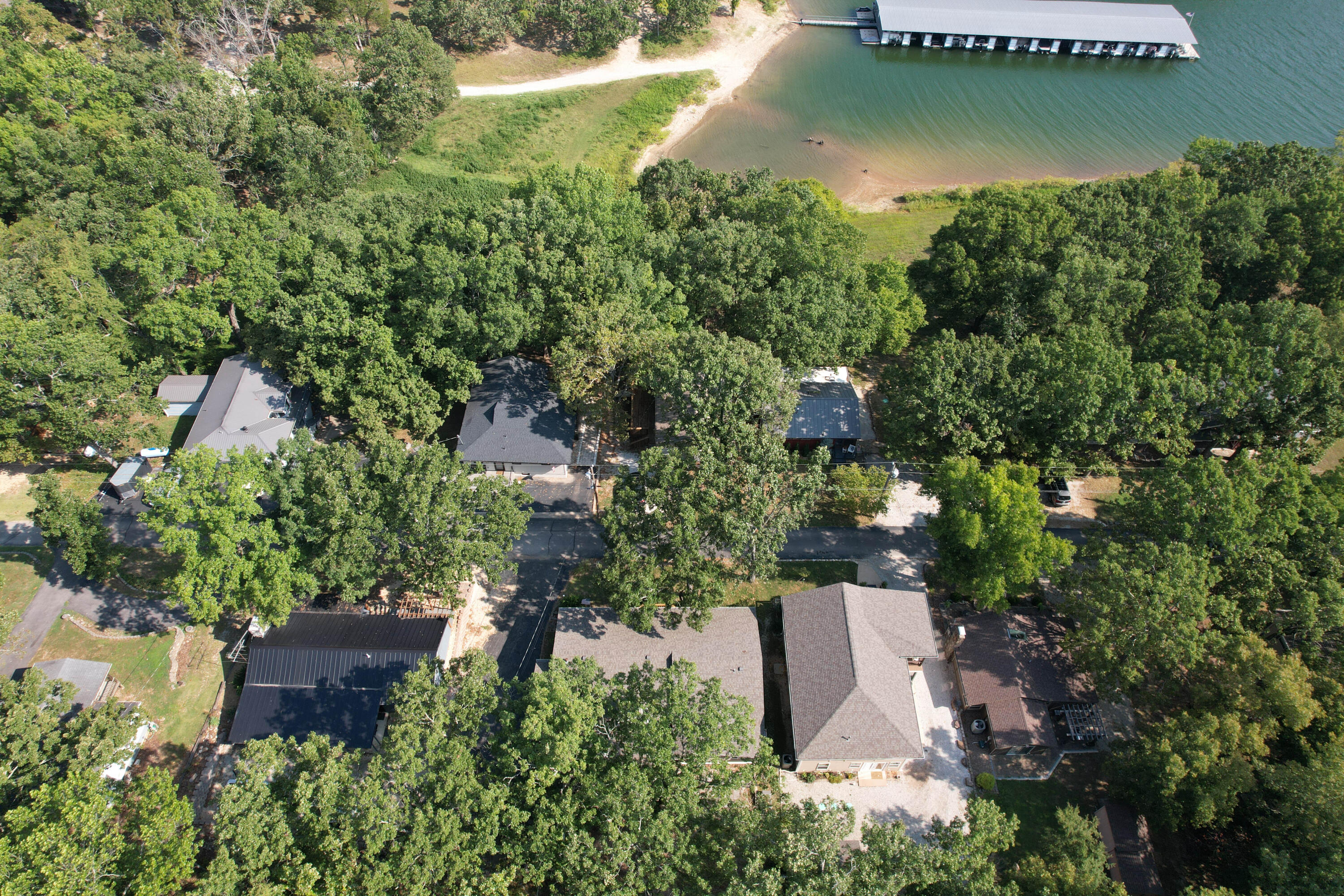 201 Laurel Lane Property Photo 29