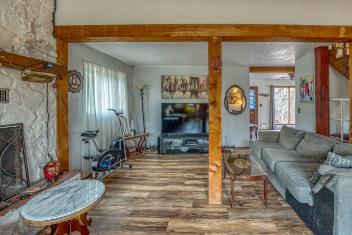 219 Bay Shore Drive Property Photo 17