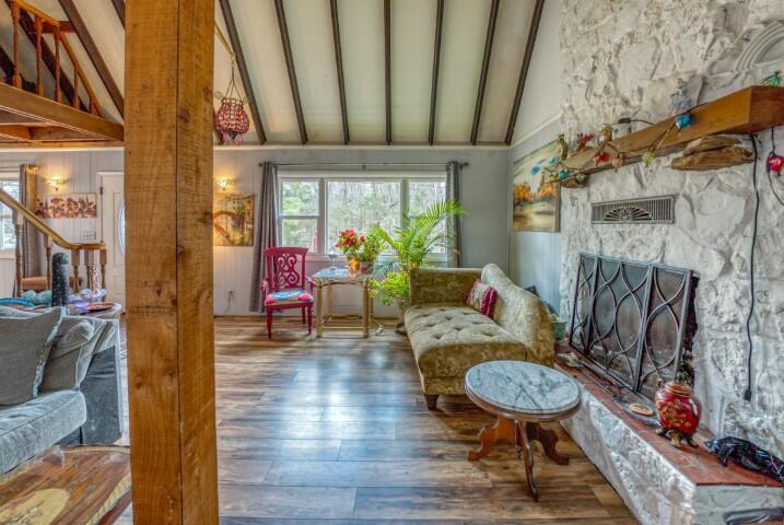 219 Bay Shore Drive Property Photo 18