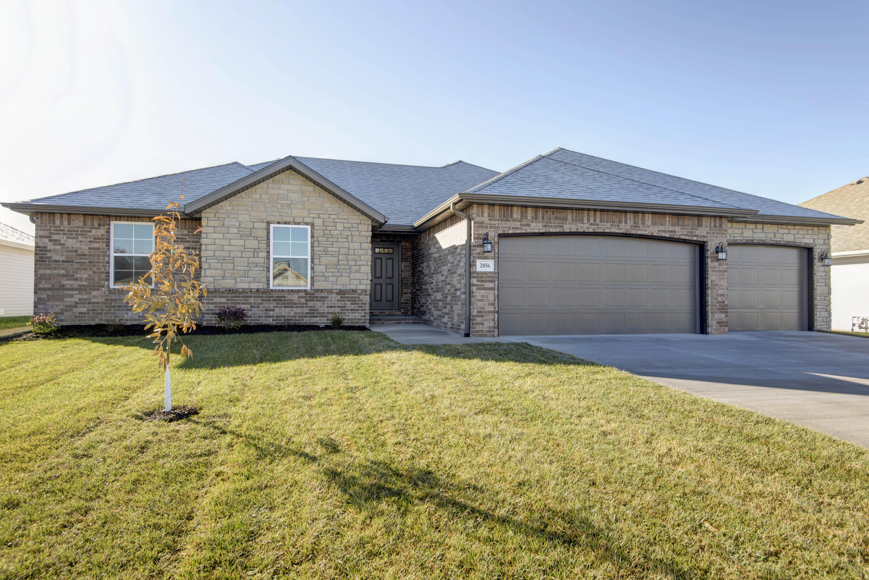 Rp Price Real Estate Listings Main Image