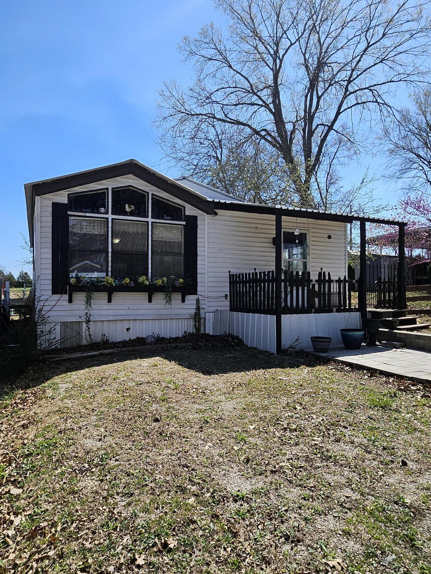 118 Woodward Drive Property Photo