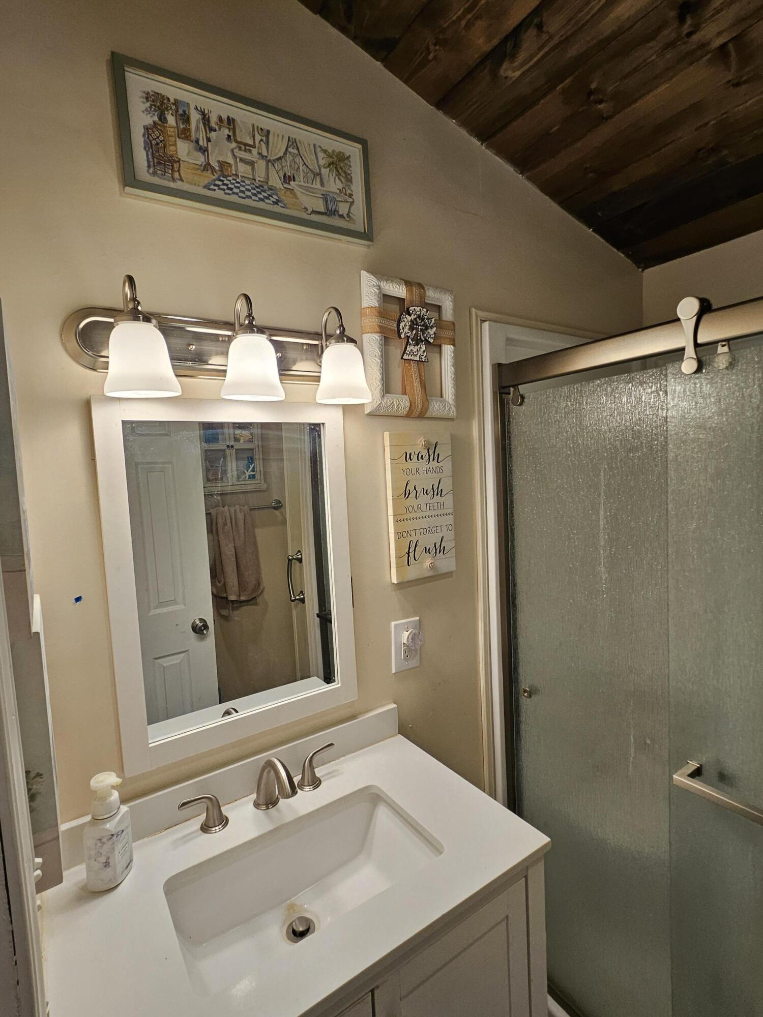 118 Woodward Drive Property Photo 18