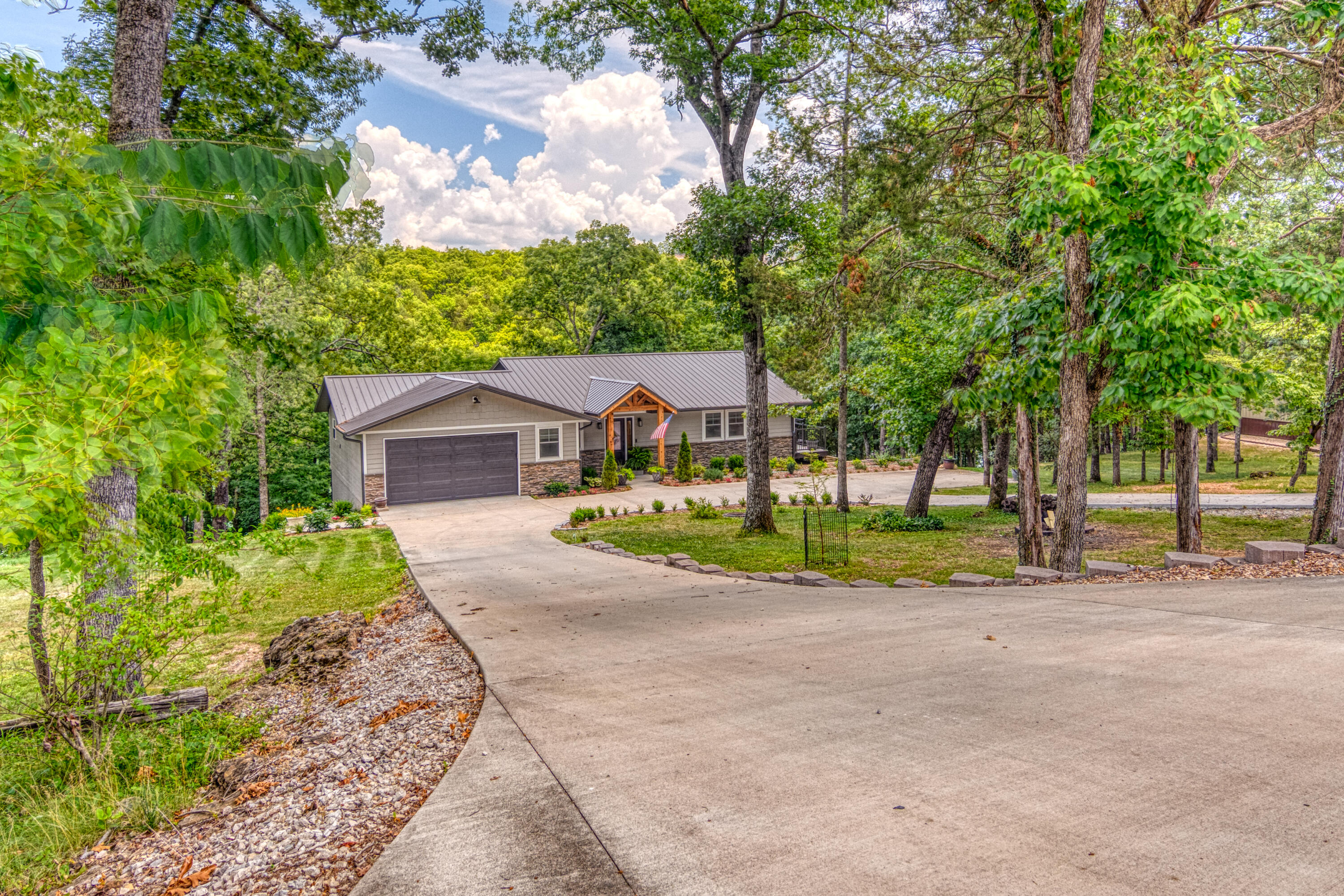 564 Angora Road Property Photo 3