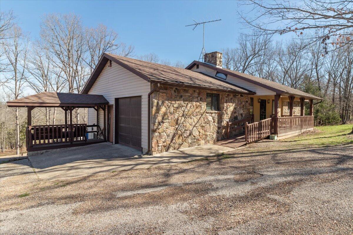 137 Schieler Lane Property Photo 2