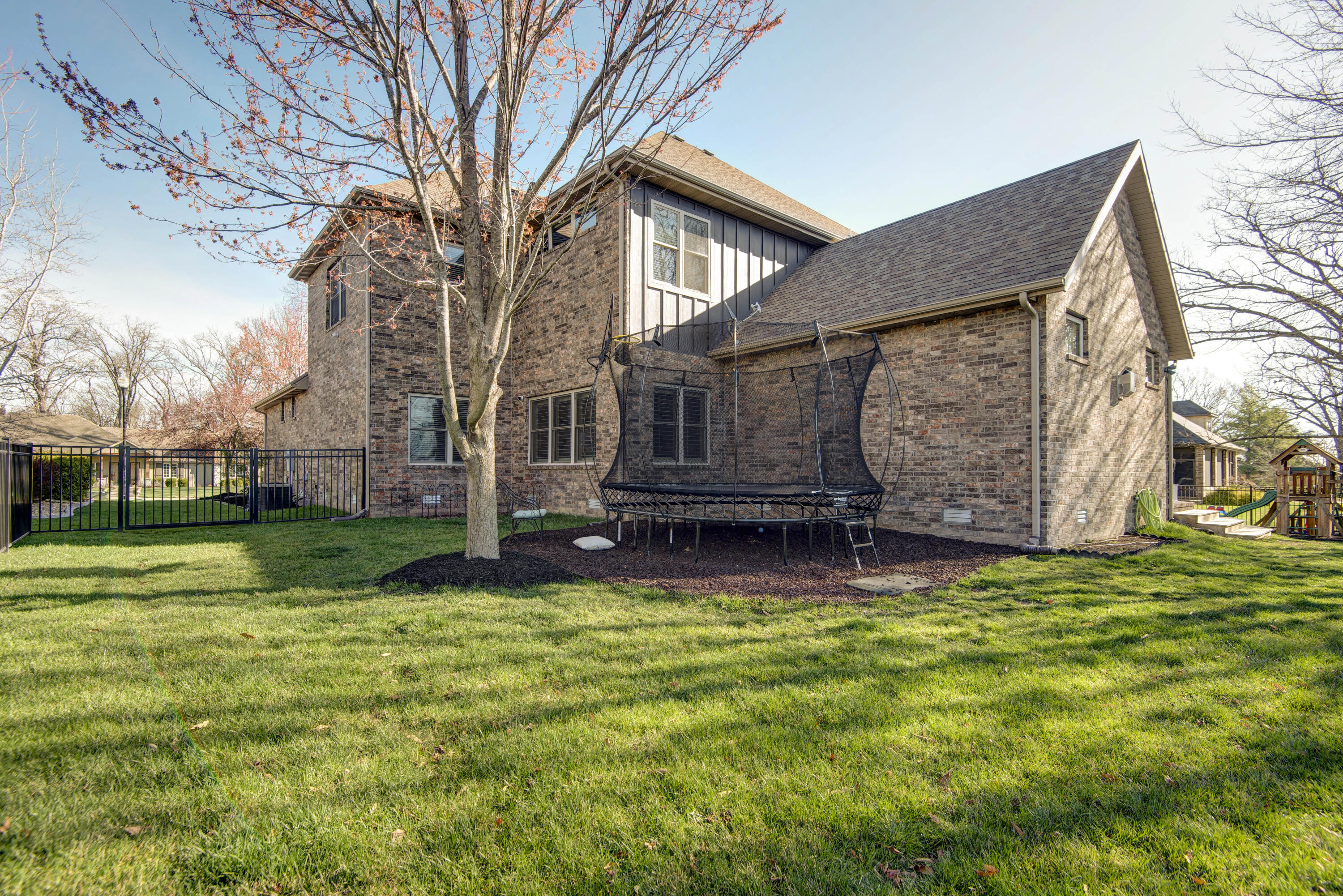 6006 Merion Drive Property Photo 47