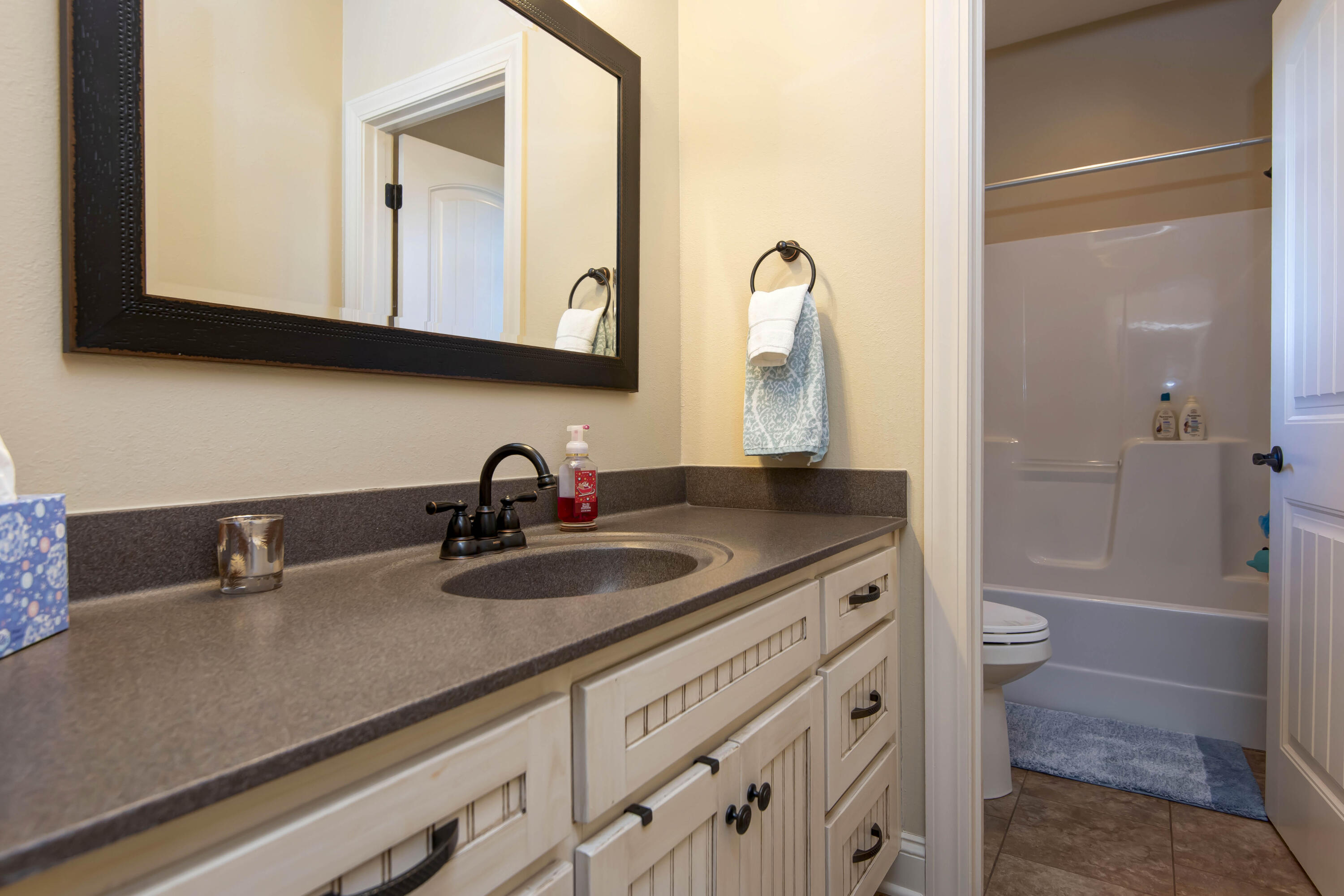 6006 Merion Drive Property Photo 49