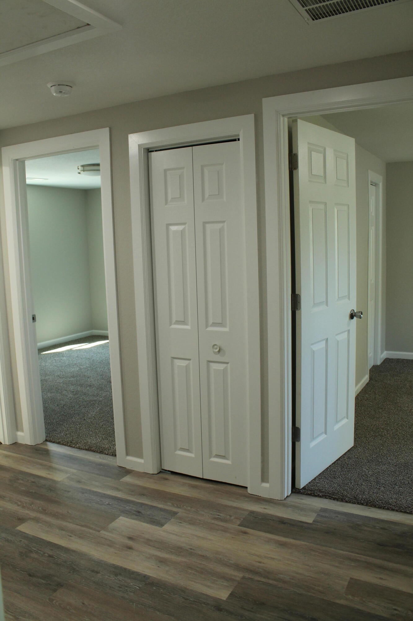 435 West Division Street Property Photo 51