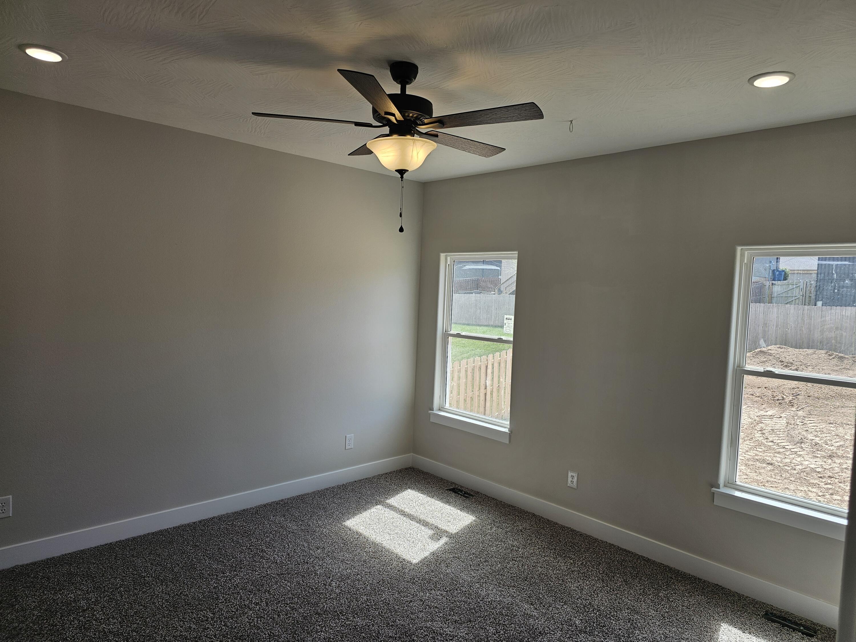 2720 West Osprey Property Photo 13