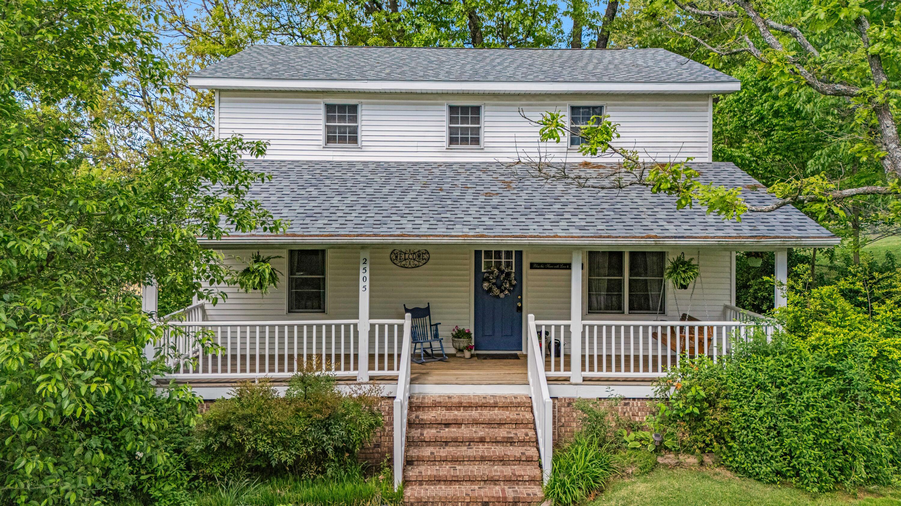 West Plains Real Estate Listings Main Image