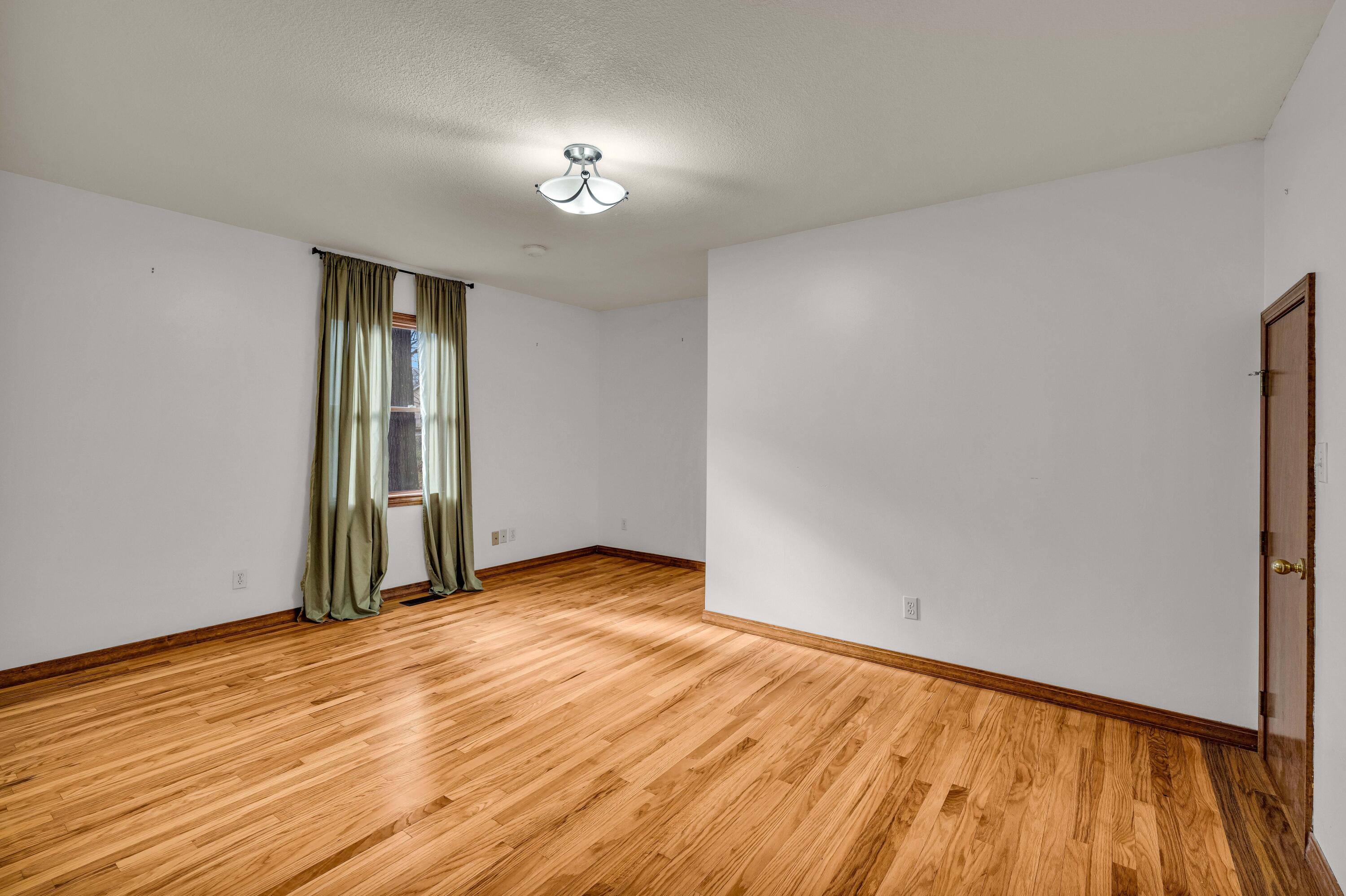 2505 Courtney Place Property Photo 13