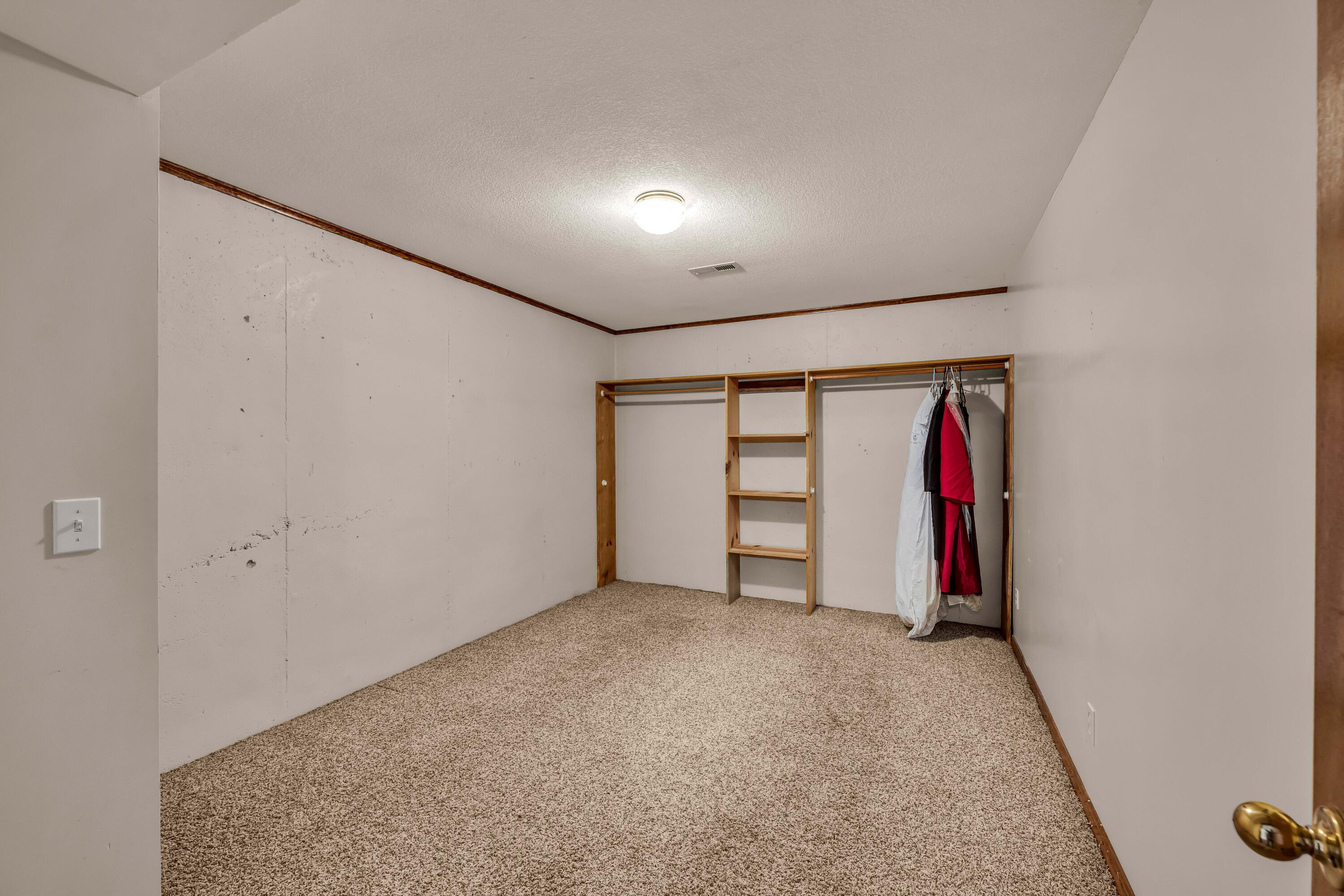 2505 Courtney Place Property Photo 27