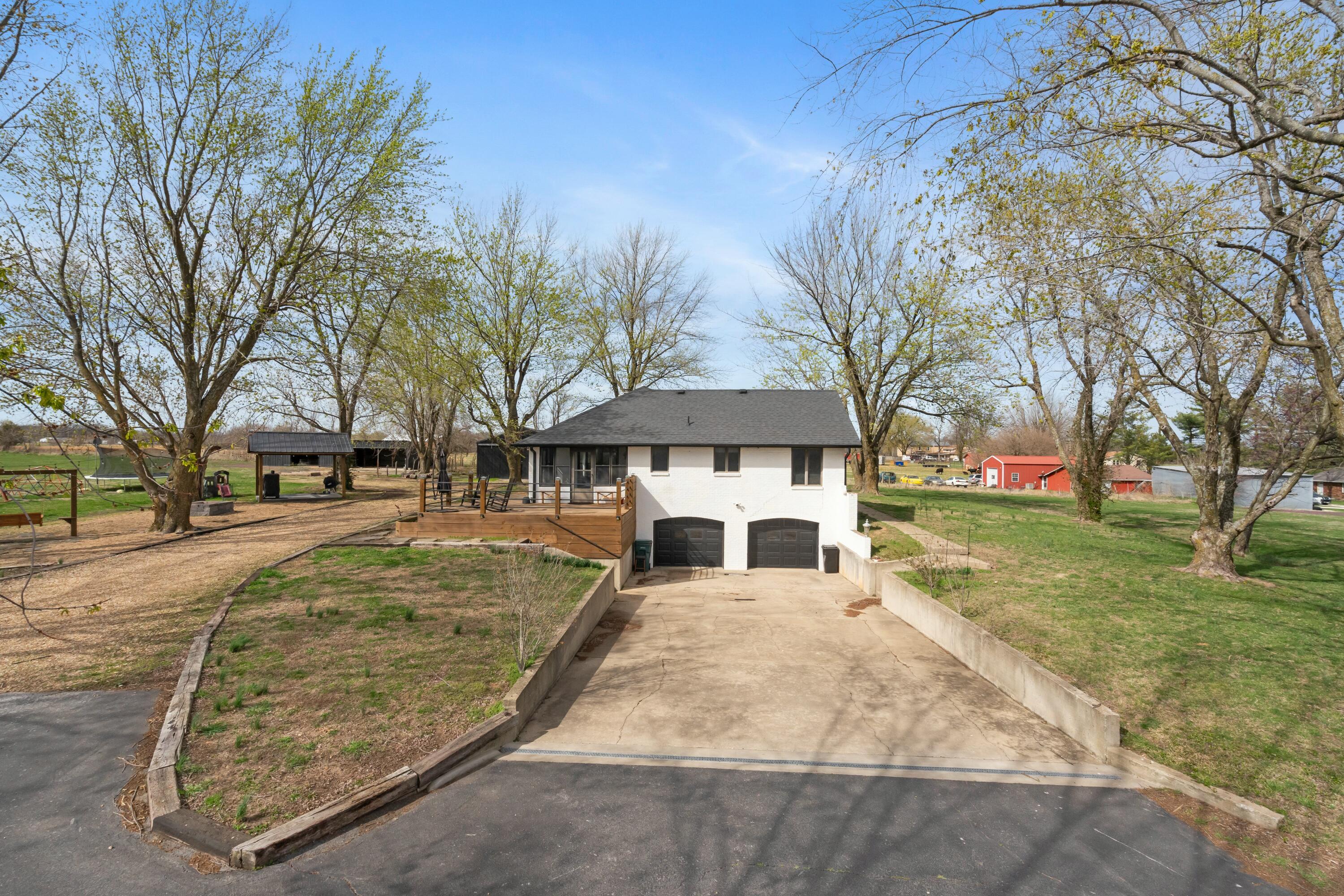 575 North Lemmon Avenue Property Photo 42