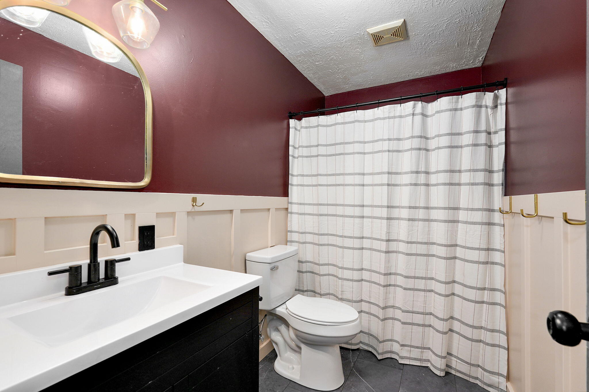 1401 Rockhill Circle Property Photo 21