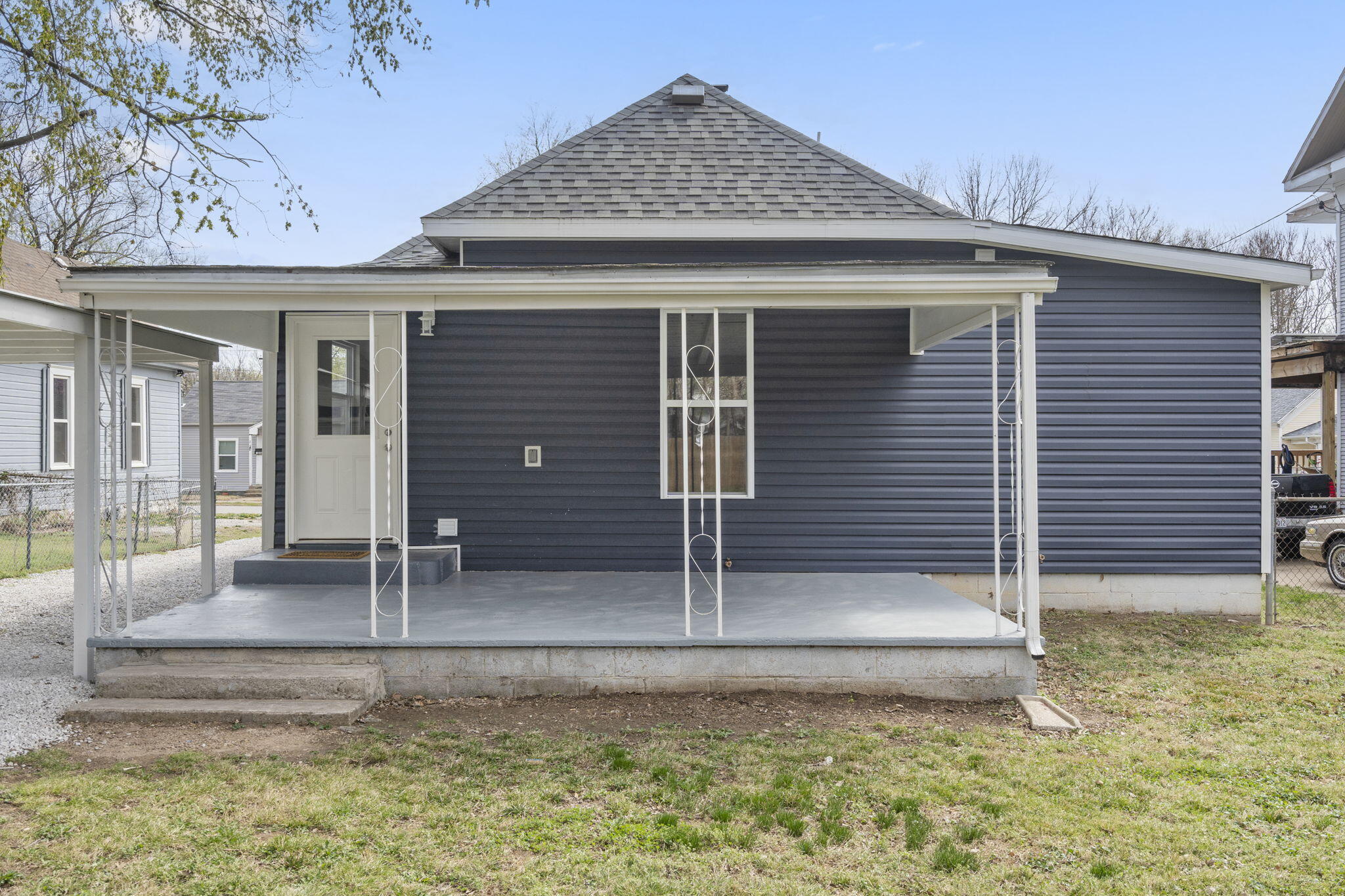 1037 West Monroe Terrace Property Photo 23