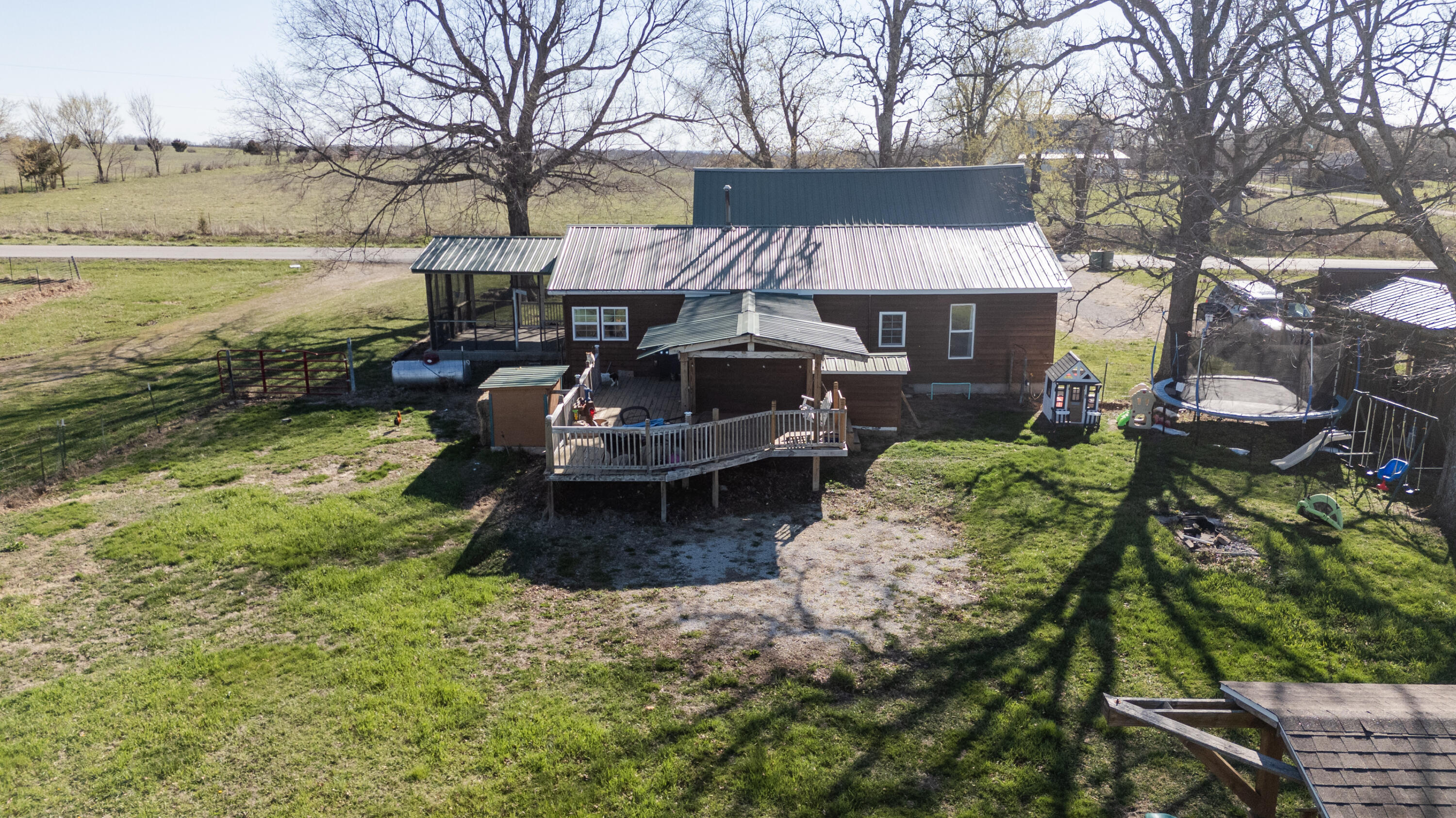 701 Elkland Road Property Photo 20