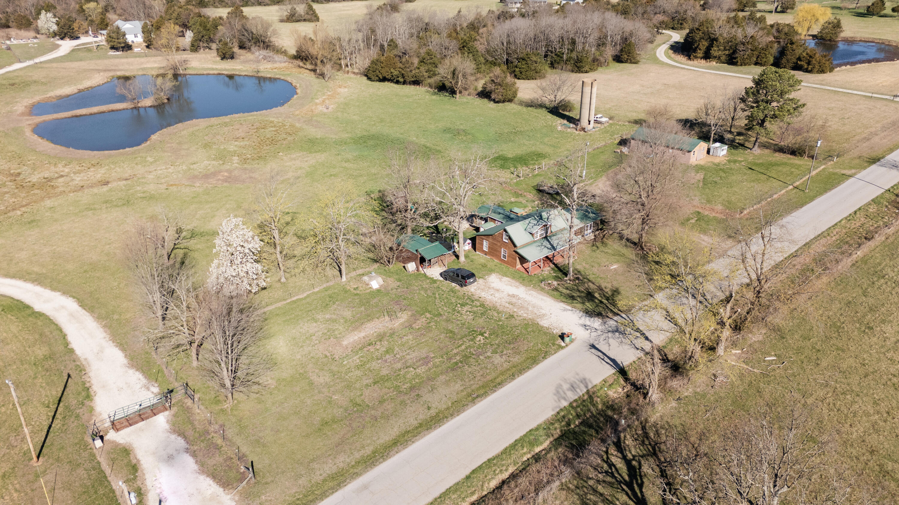 701 Elkland Road Property Photo 28