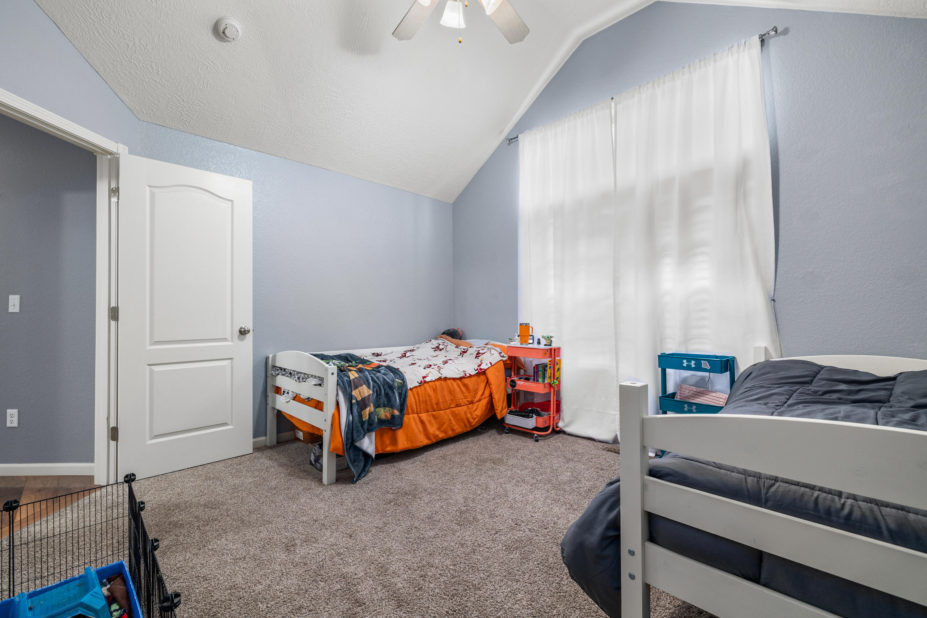 445 East Sequoia Street Property Photo 25
