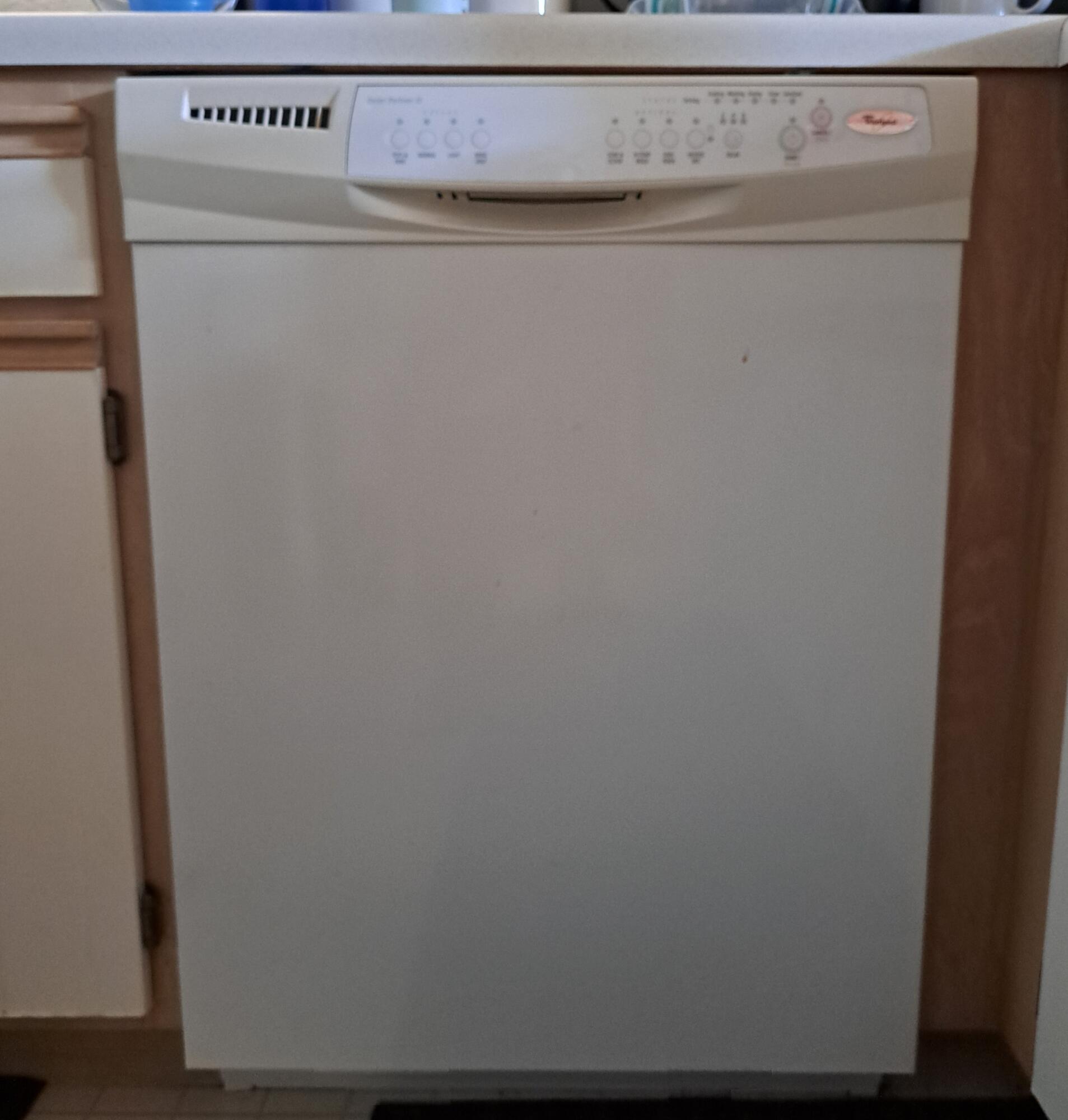 2700 Green Mountain Drive Property Photo 2