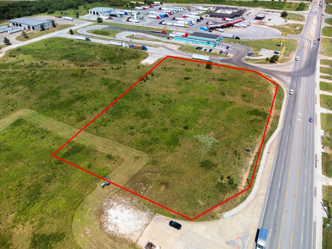 3.8 Ac East 32nd Street & Bedford Property Photo 1