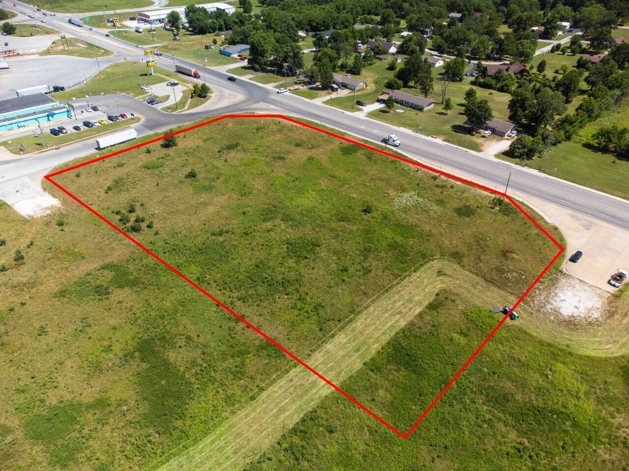 3.8 Ac East 32nd Street & Bedford Property Photo 2