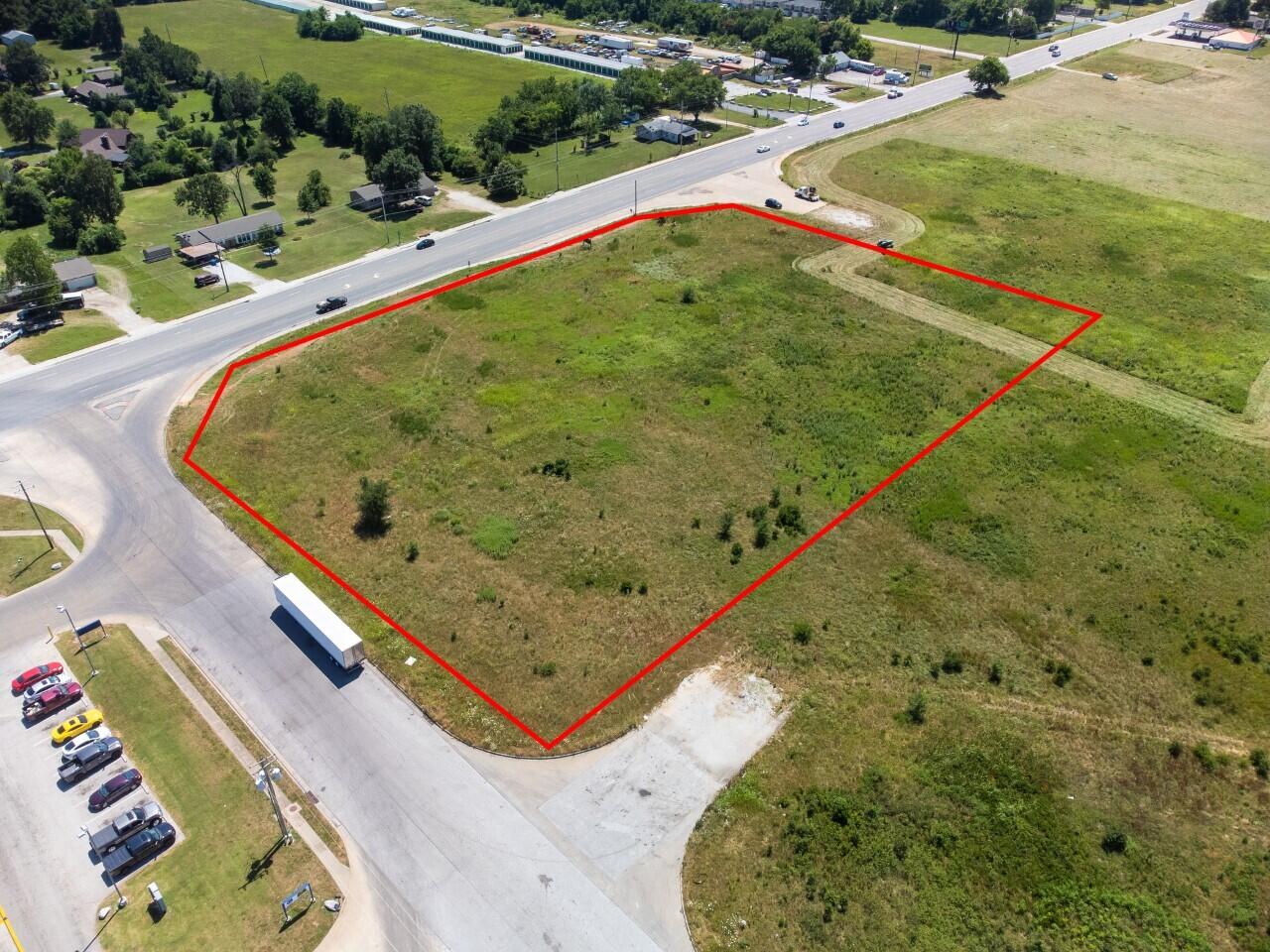 3.8 Ac East 32nd Street & Bedford Property Photo 5