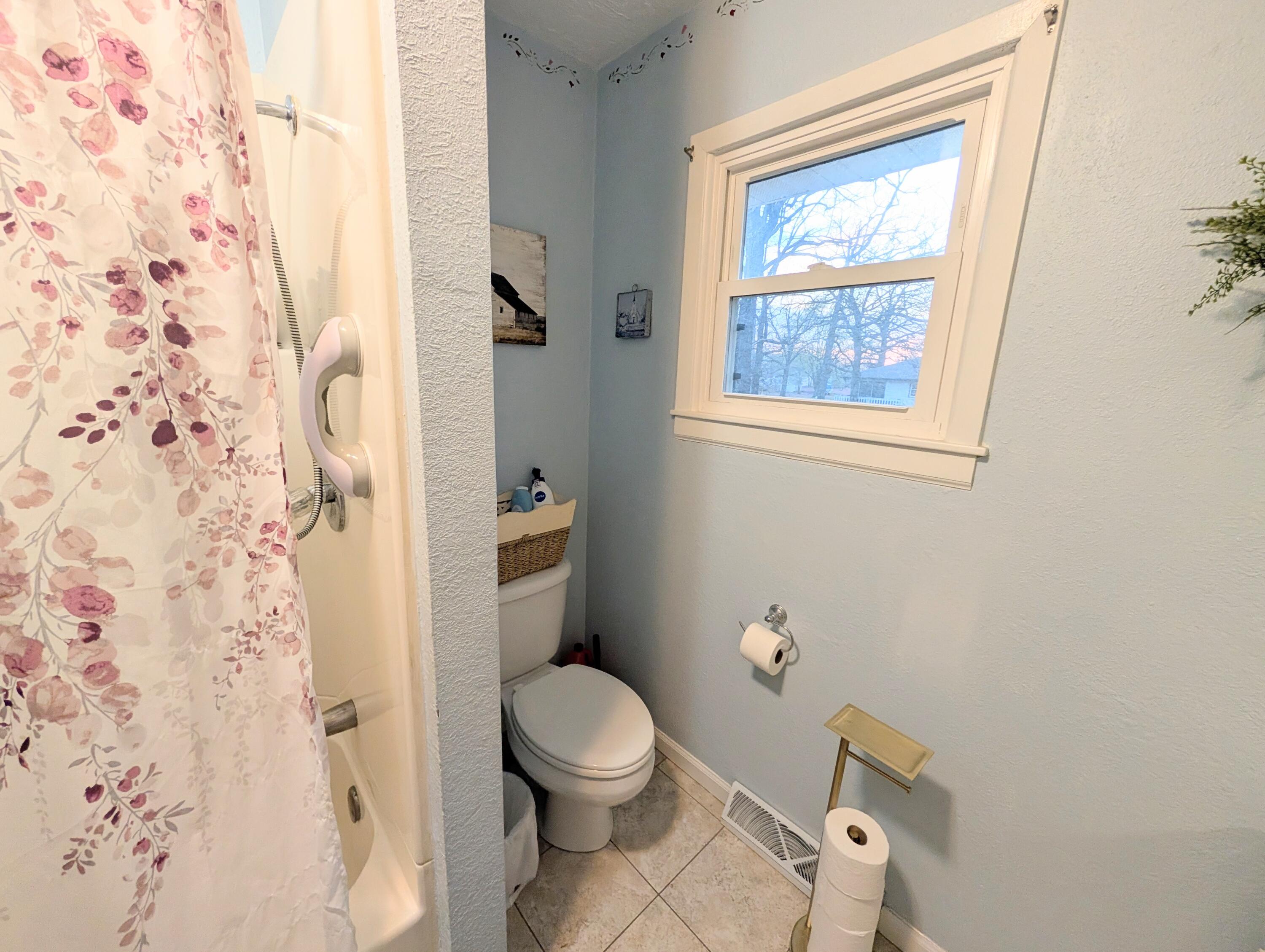 1804 South Phillips Street Property Photo 22