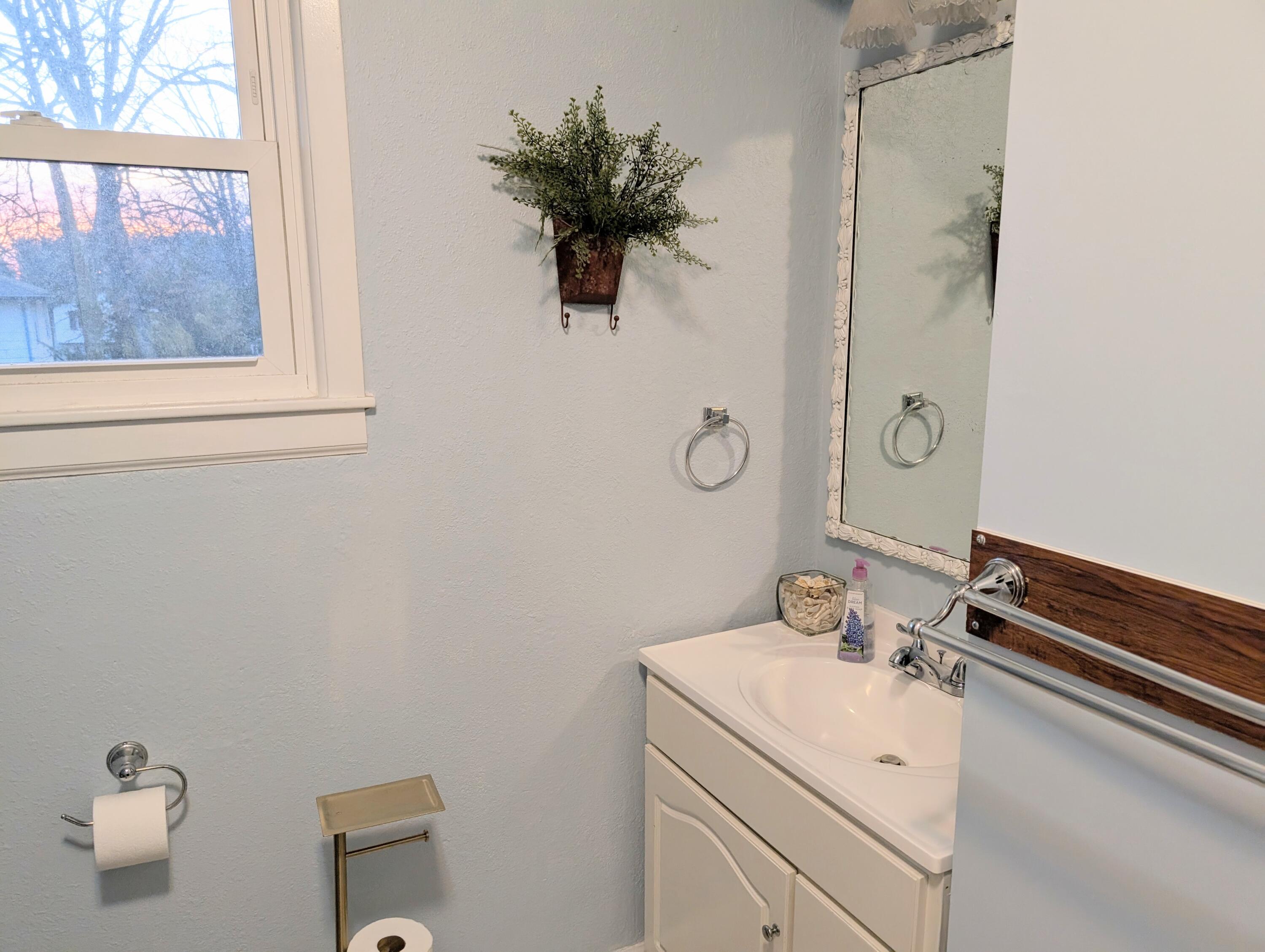 1804 South Phillips Street Property Photo 23