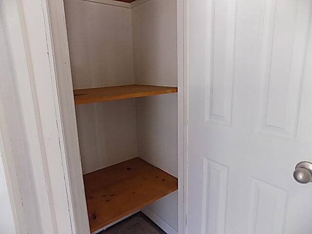 2153 South Hampton Avenue Property Photo 19