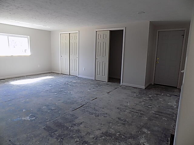 2153 South Hampton Avenue Property Photo 20