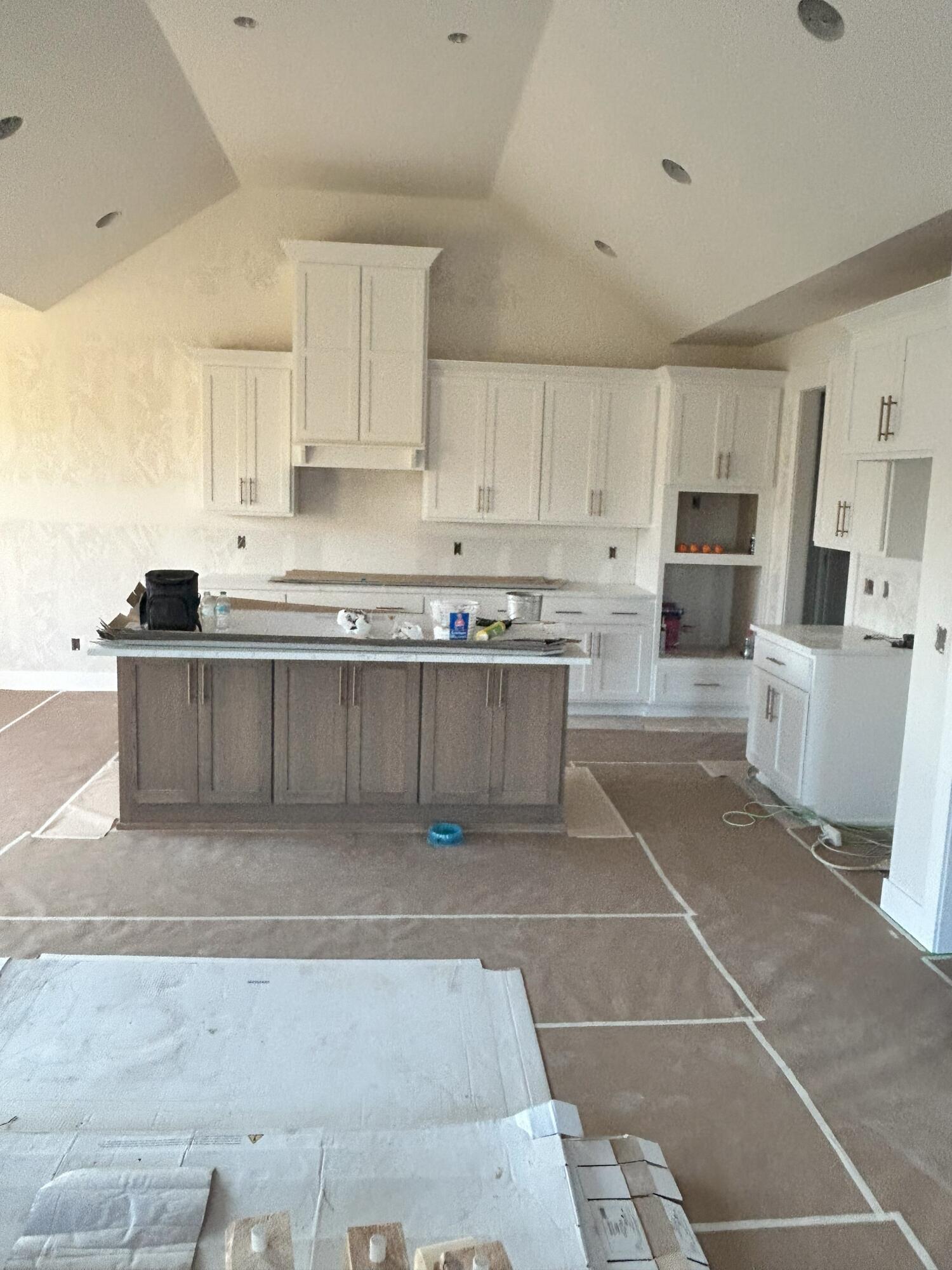 5948 South Doubletree Court Property Photo 2